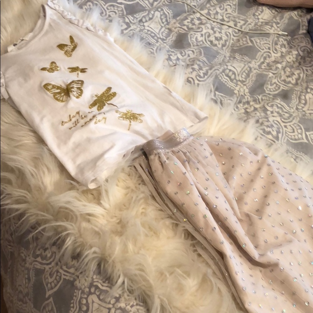 Shirt and skirt set